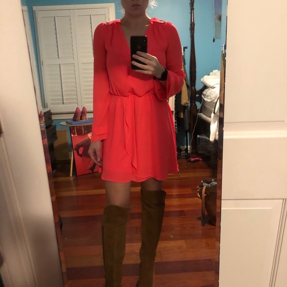 Giani Bini Flowy Dress - Picture 2 of 13